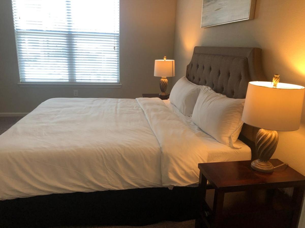 Spacious Furnished Resort Style Apartments Tomball Pokój zdjęcie